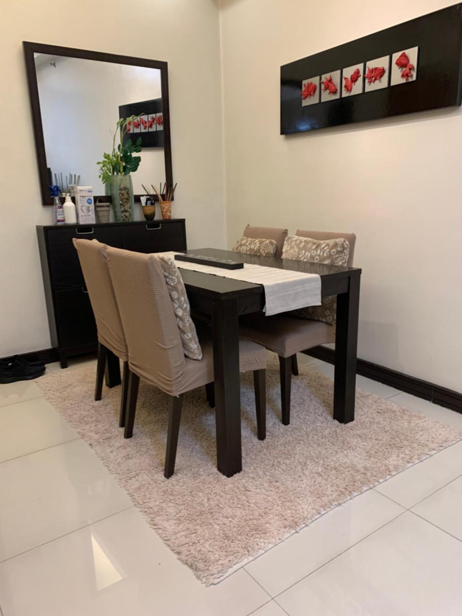 1Br Condo Above Eastwood Mall