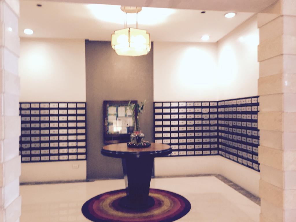 1Br Condo Above Eastwood Mall Apartment *