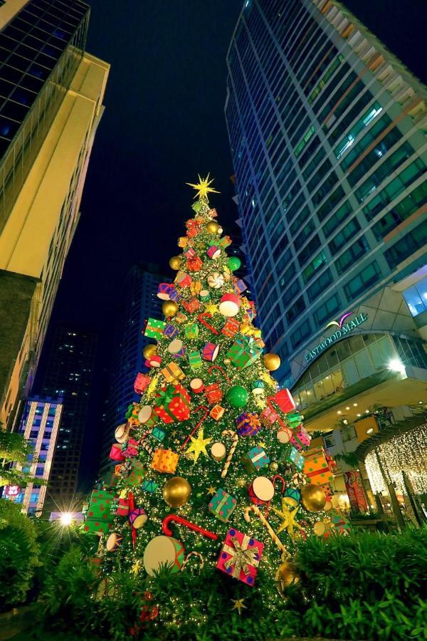 Apartment 1Br Condo Above Eastwood Mall
